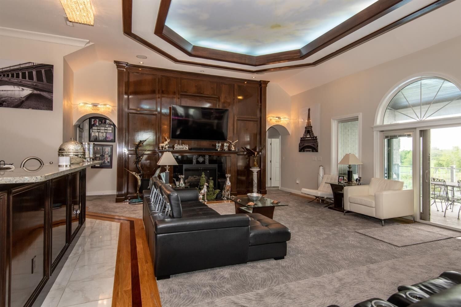 Executive Multi-million Dollar Home on Acreage in Dayton, United States