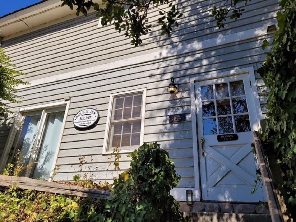 Room #2 in the carriage house 