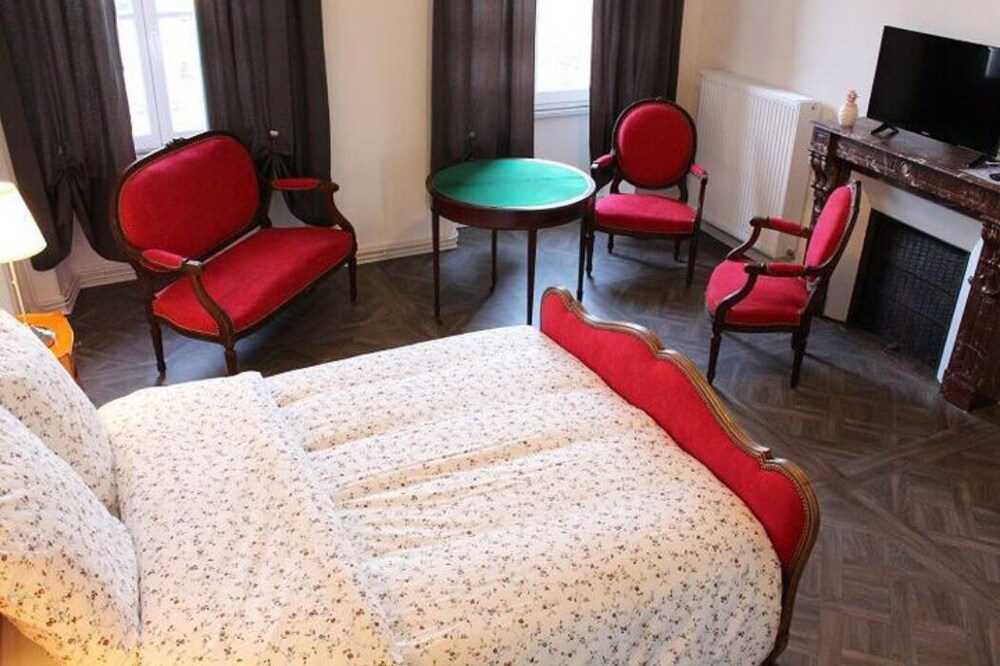 AUSTERLITZApartment Deals & Reviews (LuxeuillesBains, FRA) Wotif