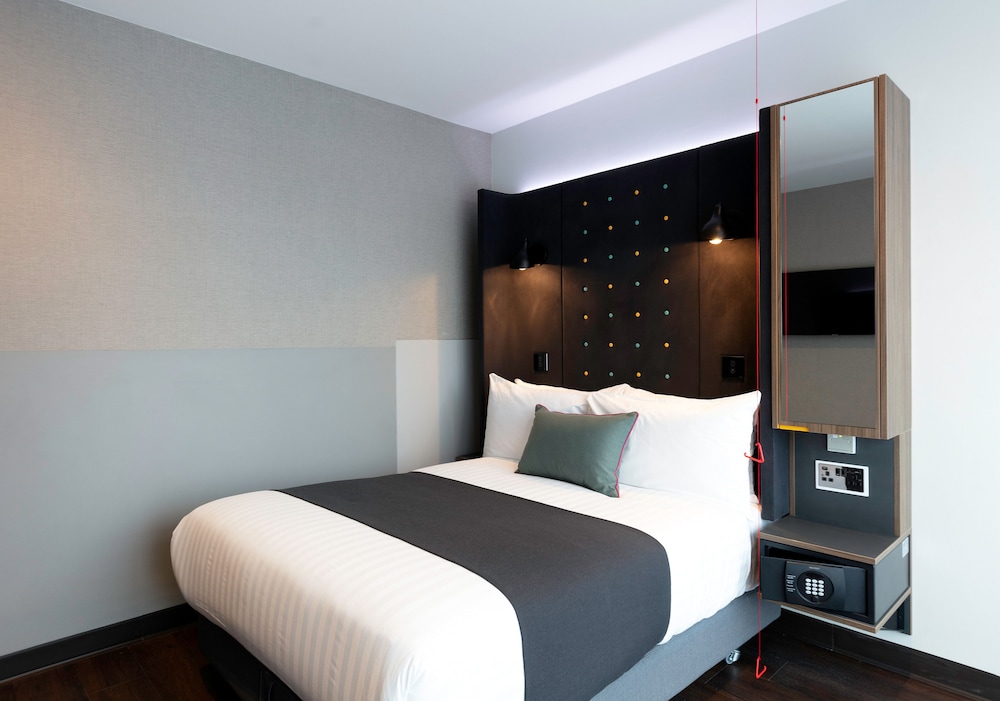 Point A Hotel Dublin Parnell Street AU163 Deals & Reviews (Dublin