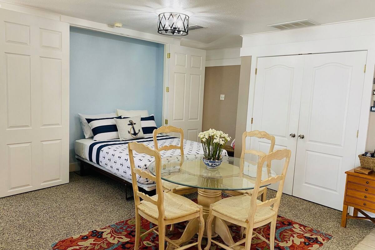 2021 限時酒店優惠 Cozy Lakefront Cottage On Eagle Mountain Lake Cozy Lakefront Cottage On Eagle Mountain Lake 阿佐爾 Expedia Com Hk