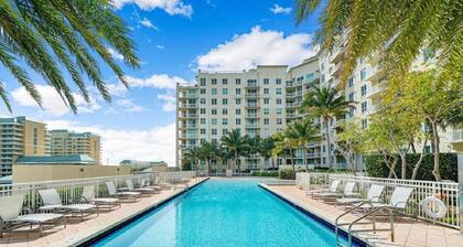 Casa Costa 308s Studio, Beach, Shops & Restaurants