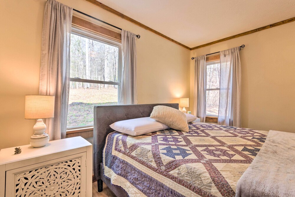 Hendersonville Cabin w/ Hot Tub, Views & Fire Pit! Henderson County Vrbo