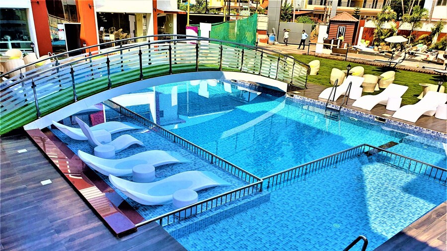 VITS Shanti Solitaire Arpora
