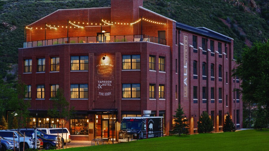 The Eddy Taproom & Hotel