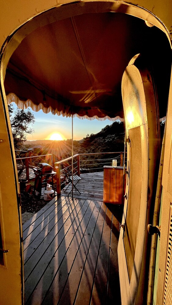 Retro Airstream with Private Deck and Ocean View