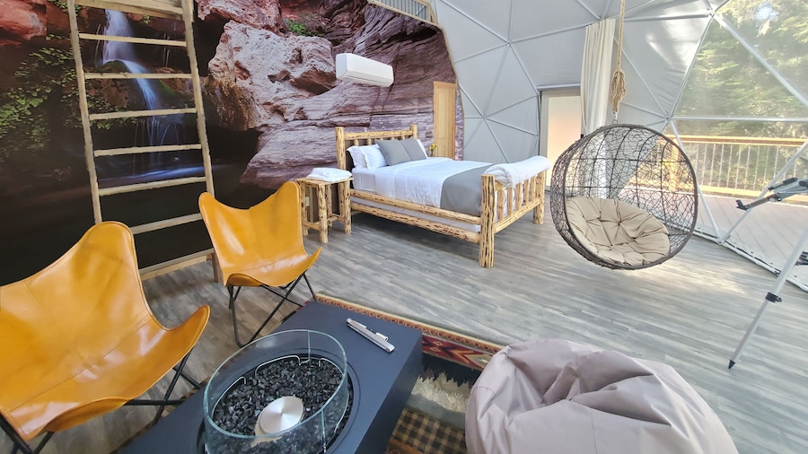 Clear Sky Resorts - Grand Canyon - Unique Sky Domes