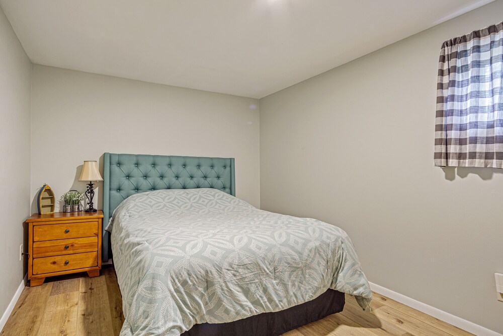 Loon Landing A Quiet Northwoods Cabin on Chain Lake New Auburn, WI