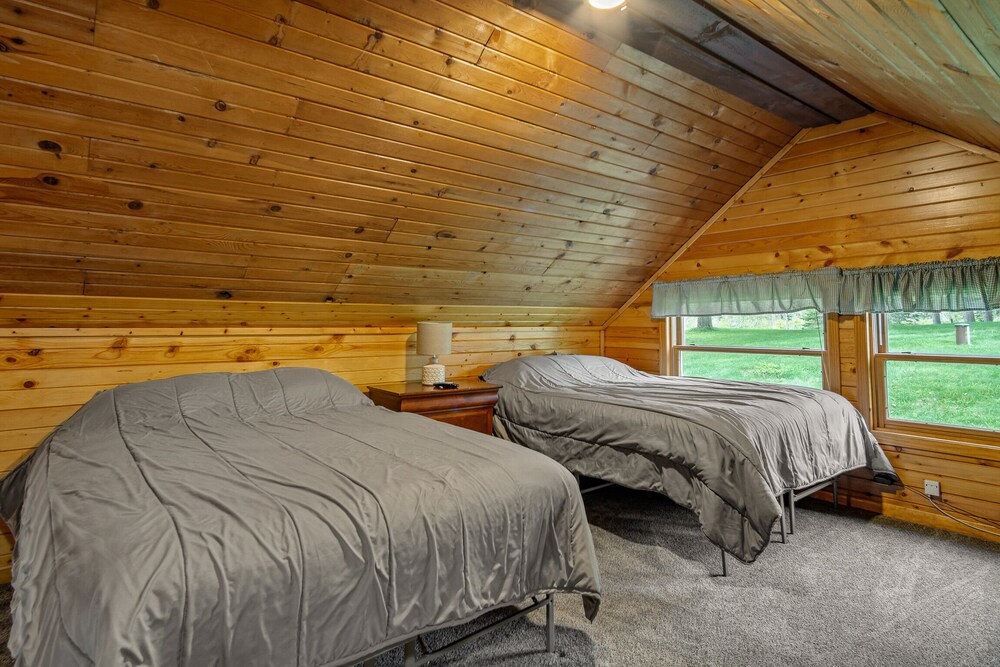 Loon Landing A Quiet Northwoods Cabin on Chain Lake New Auburn, WI