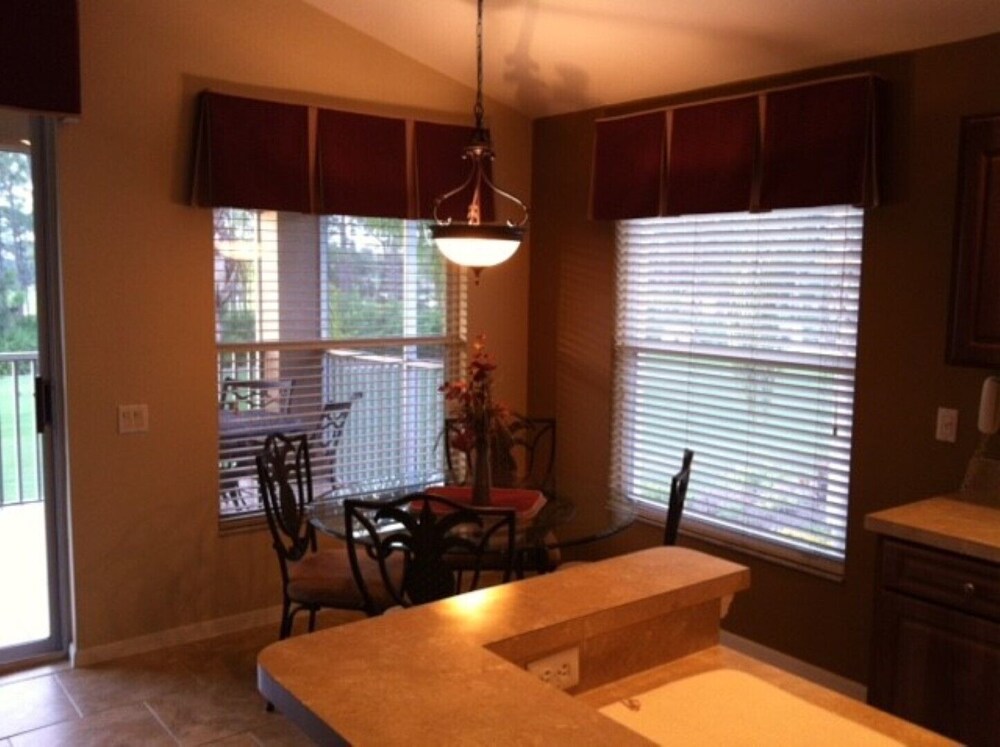 Beautiful Spring run Florida spoonbill condo for rent Deals & Reviews