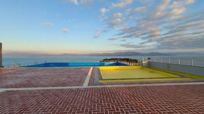 Seasonal outdoor pool