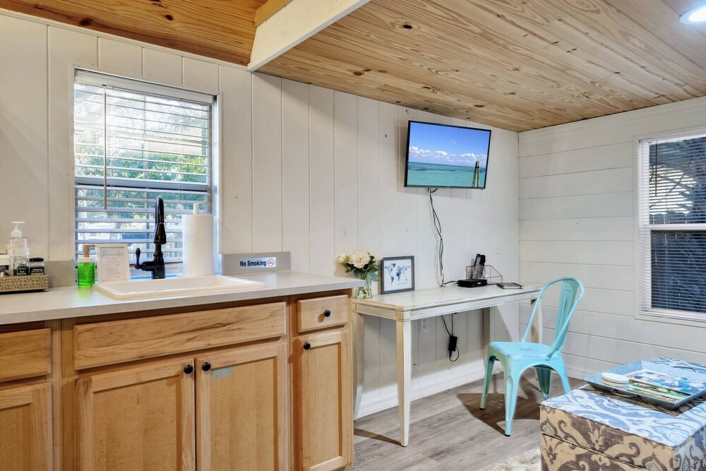 Experience the TINY HOUSE