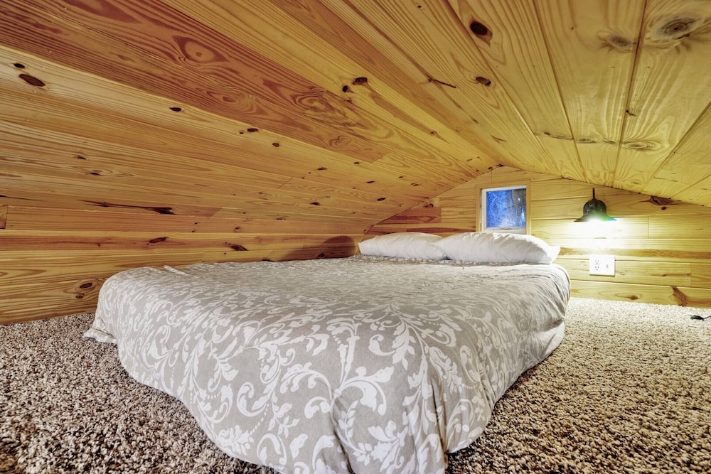 Experience the TINY HOUSE