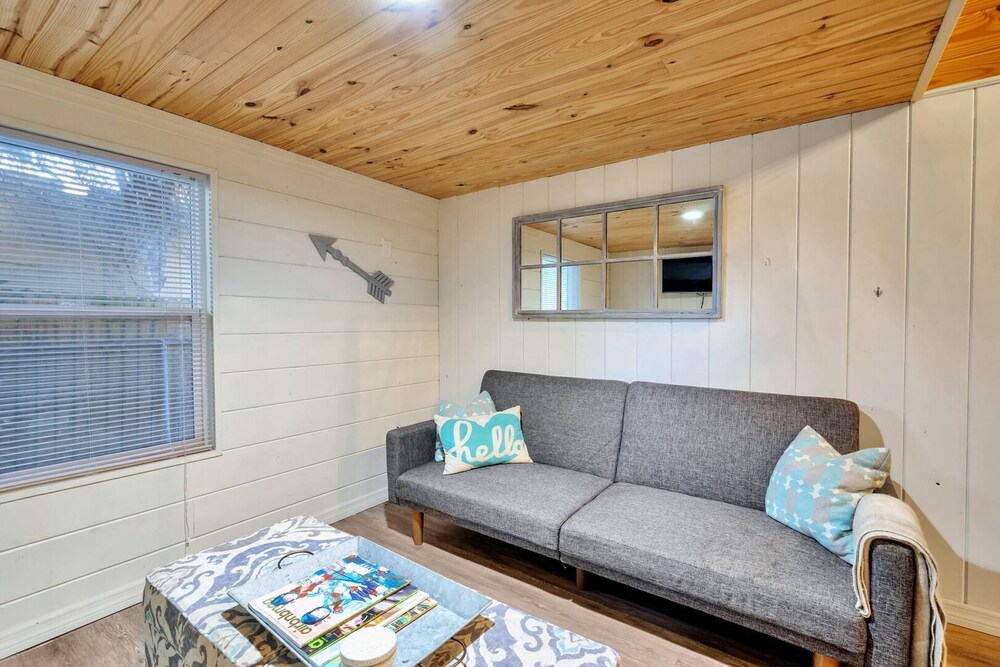 Experience the TINY HOUSE