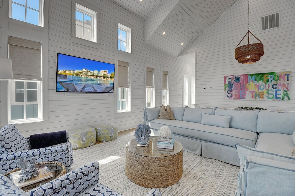 Largest Home in All of Cinnamon Shore w/ GulfFront Views + Amenities