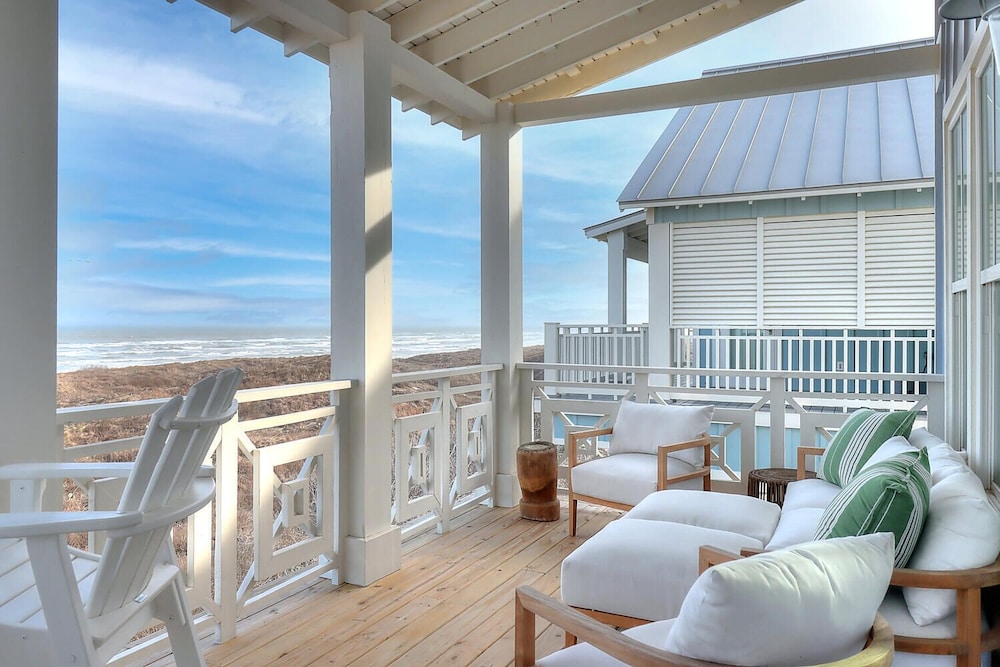 Largest Home in All of Cinnamon Shore w/ GulfFront Views + Amenities