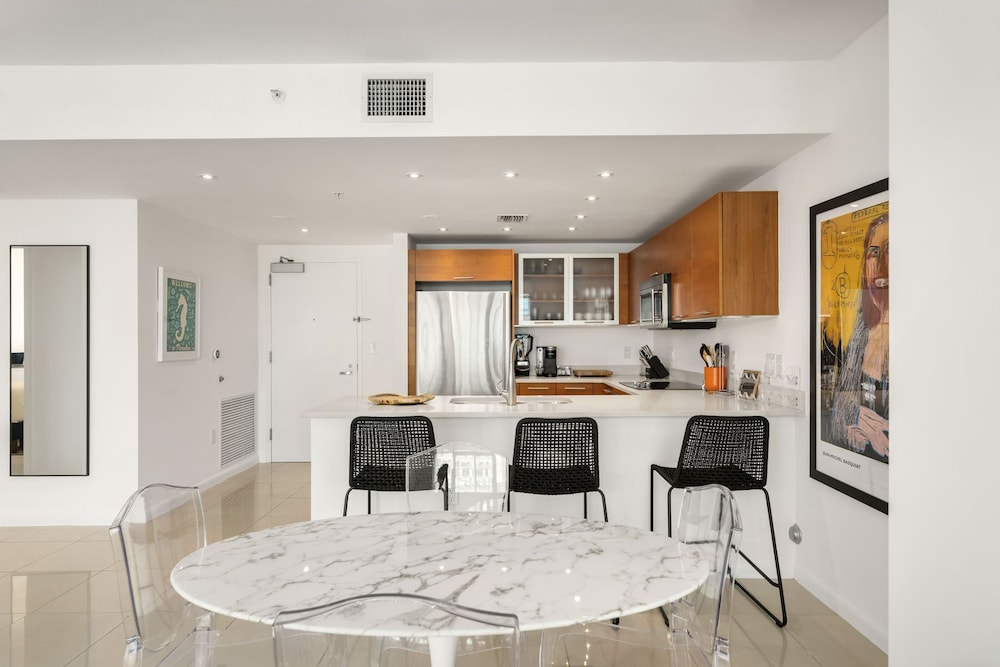 ★ COOL & STYLISH 2BR/2BA OVEAN VIEW @ MIDTOWN MIAMI ❤️