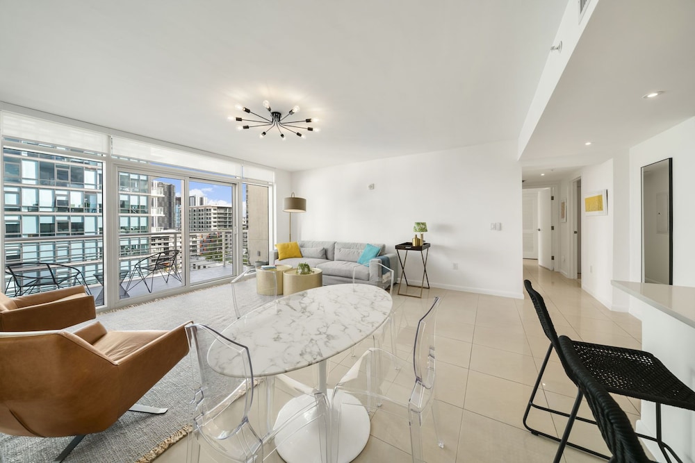 ★ COOL & STYLISH 2BR/2BA OVEAN VIEW @ MIDTOWN MIAMI ❤️