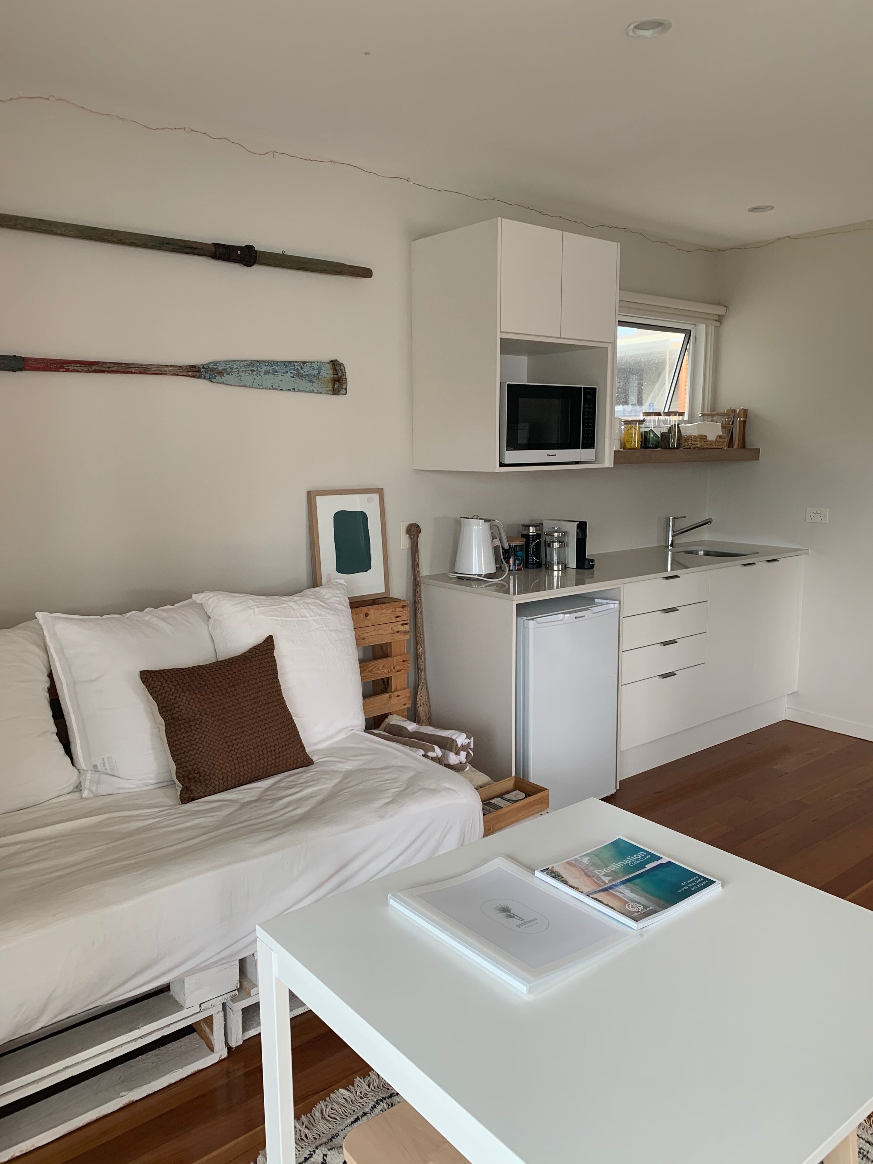 Coastal Luxe Self Contained Studio Located Meters From Emerald Beach