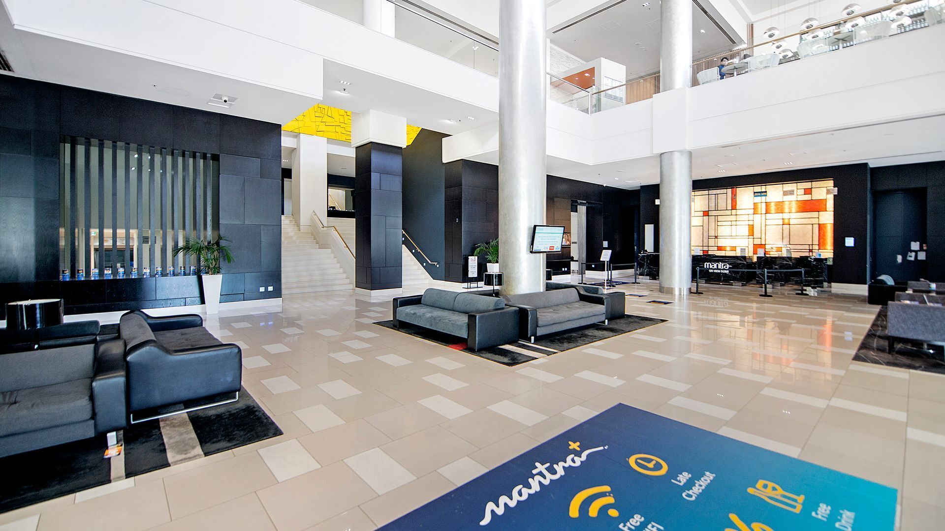 Mantra on View - In the Heart of Surfers Paradise