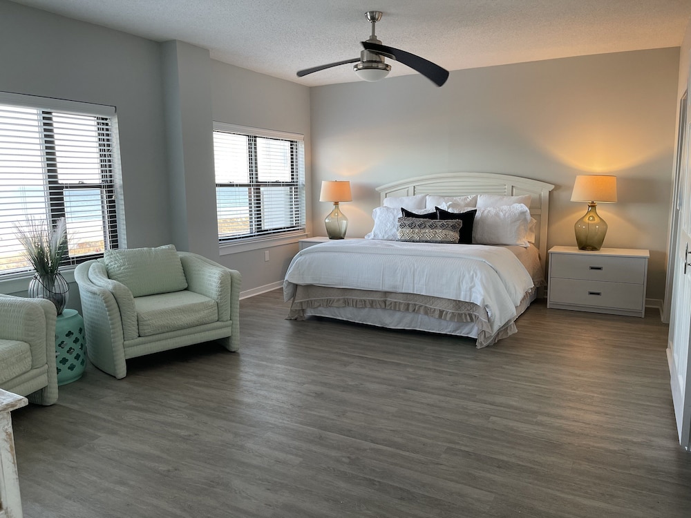 3 Bed 3 Bath Sleeps 6 Duneridge Condo Wrightsville Beach, NC