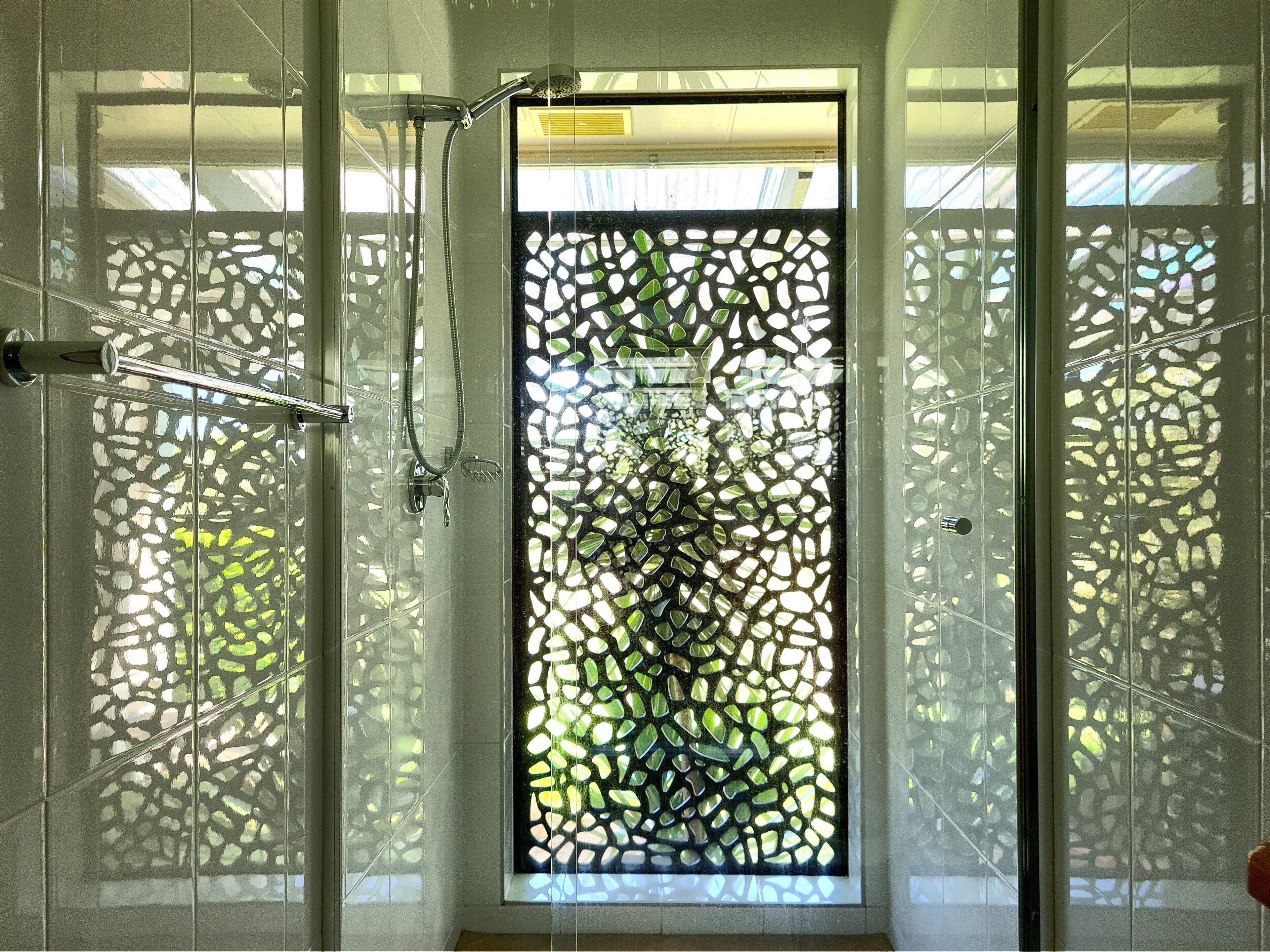 Large and Modern Style Chalet Perfect for Small Groups and Gatherings