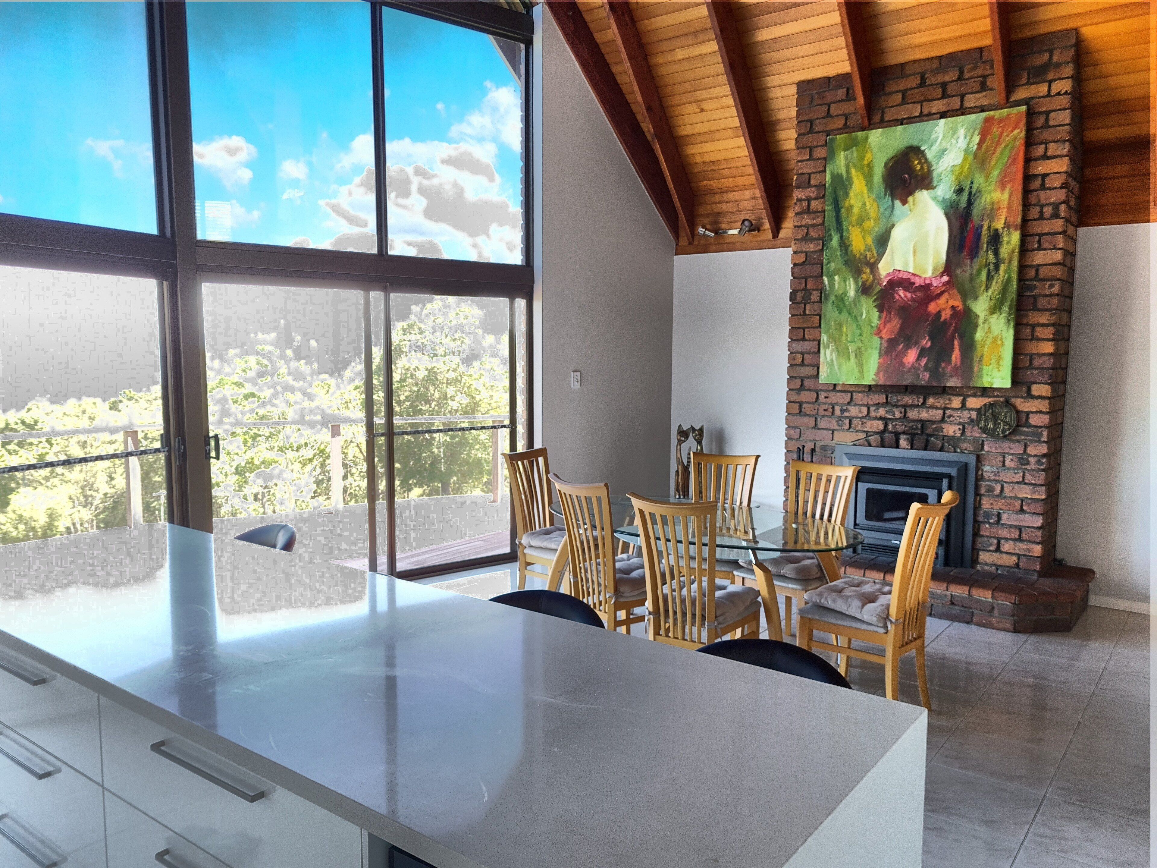 Large and Modern Style Chalet Perfect for Small Groups and Gatherings