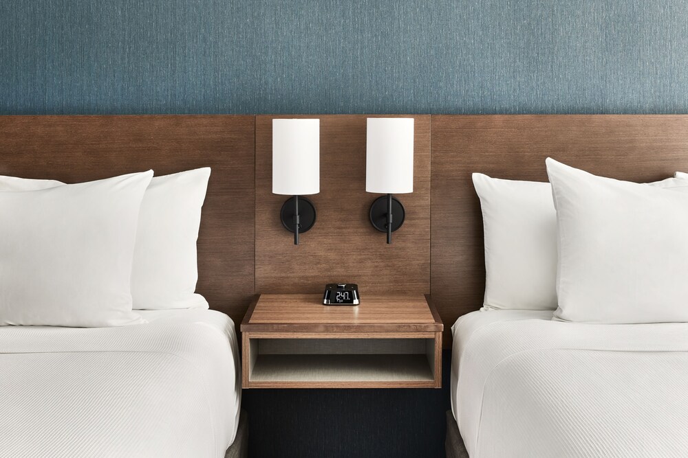 Hyatt Place Phoenix / Downtown