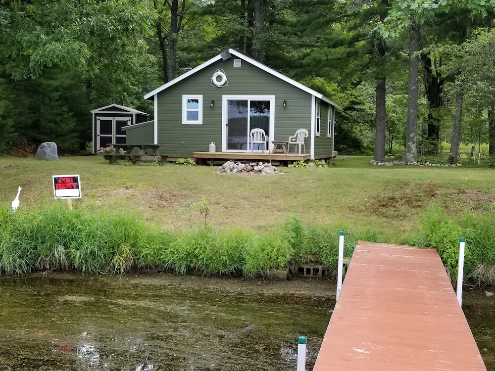 Small cabin on Musky Bay, Lac Court Oreilles 14 miles south of Hayward
