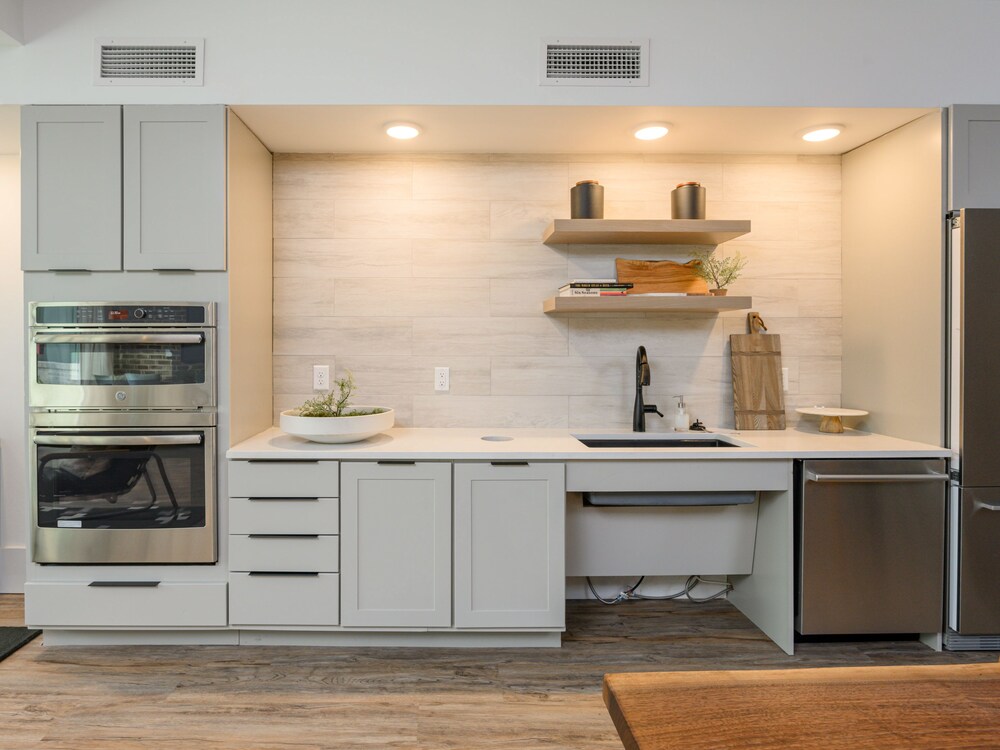 Luxury Boutique Condo in the ❤ of Downtown Asheville