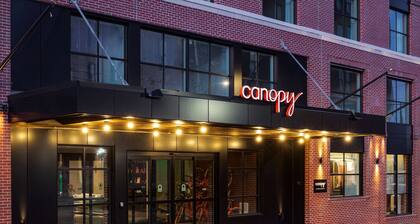 Canopy by Hilton Portland Waterfront