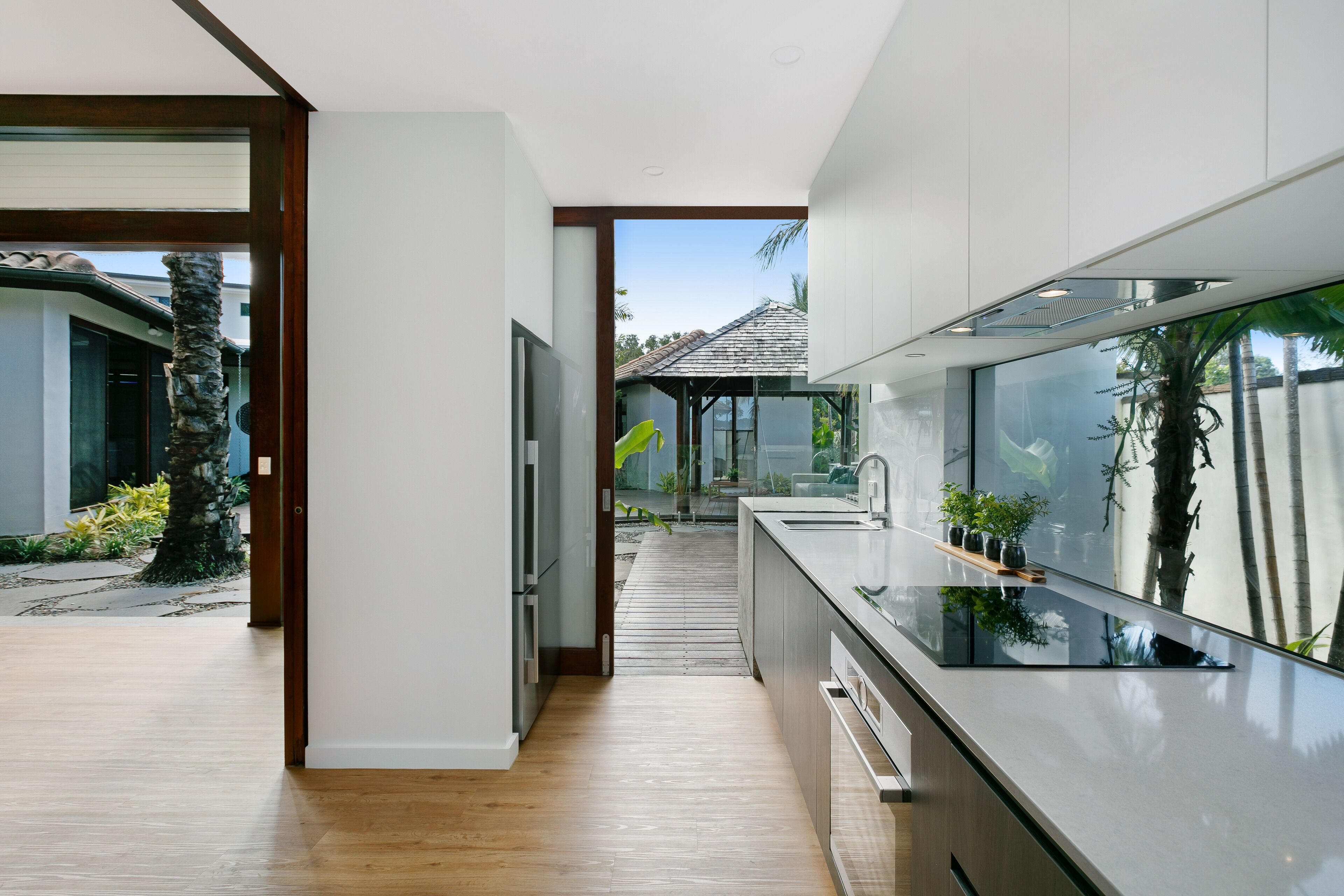 ESPRIT 2 LUXURY RETREAT