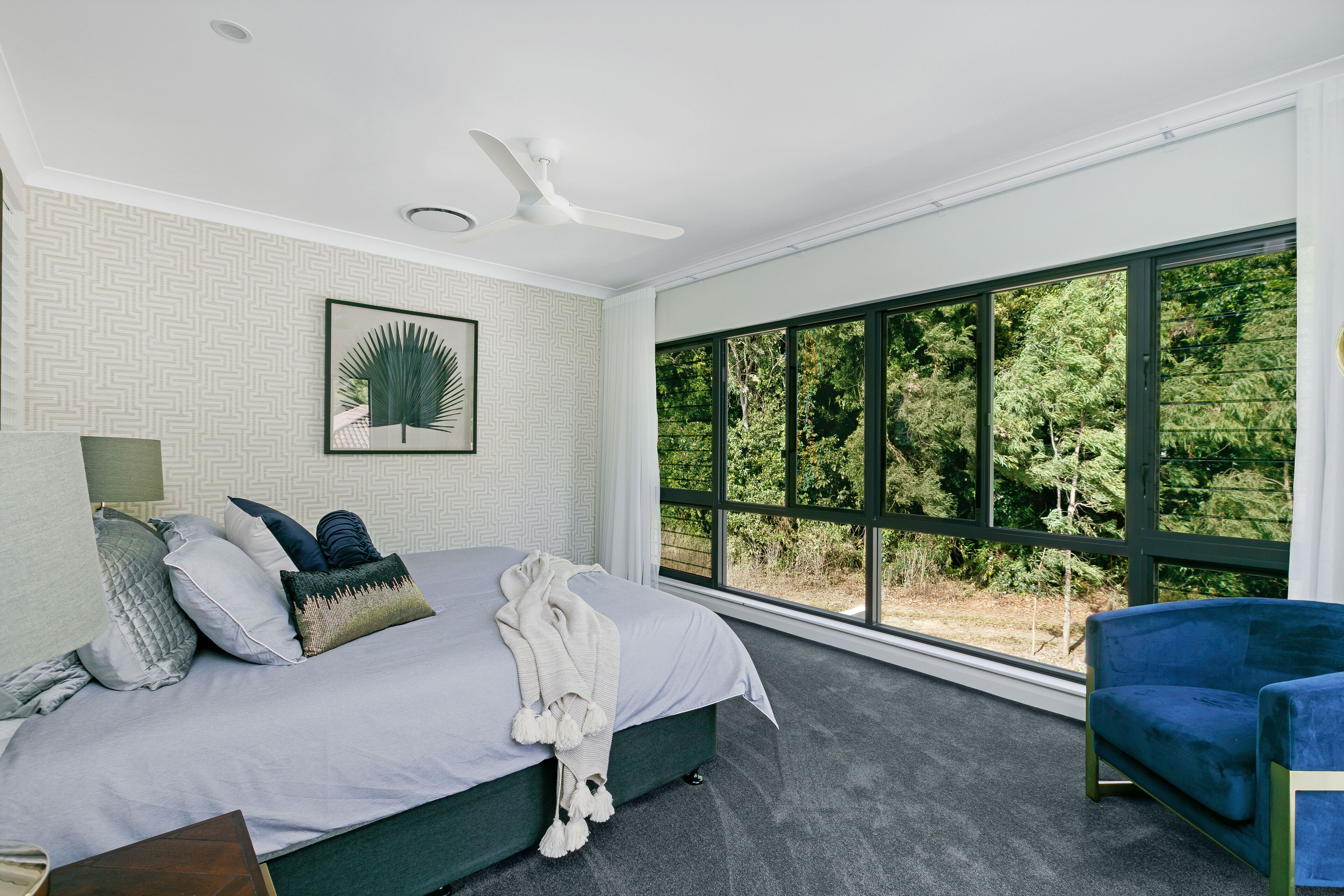 ESPRIT 11 LUXURY RETREAT