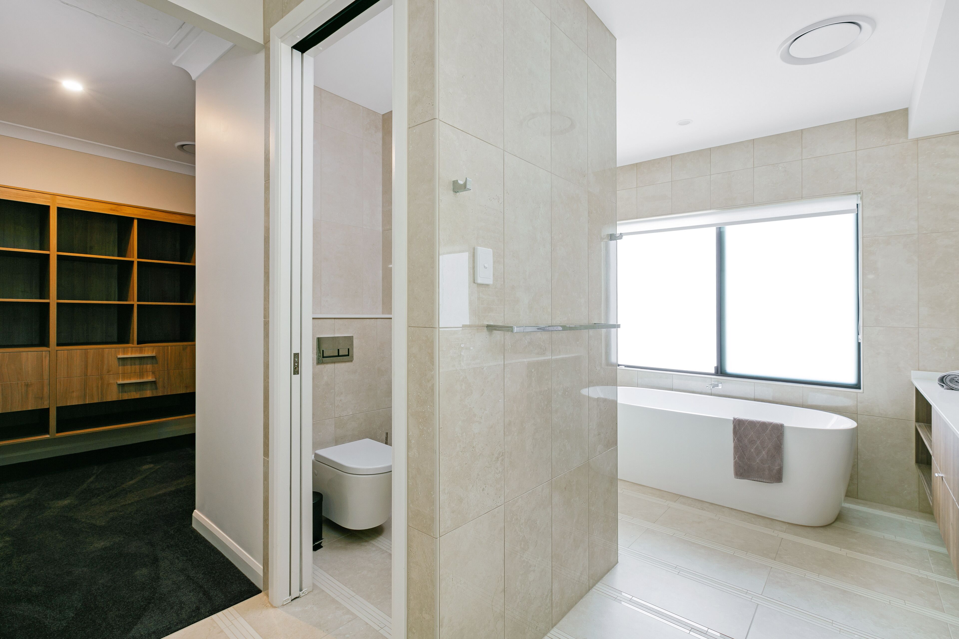 ESPRIT 11 LUXURY RETREAT