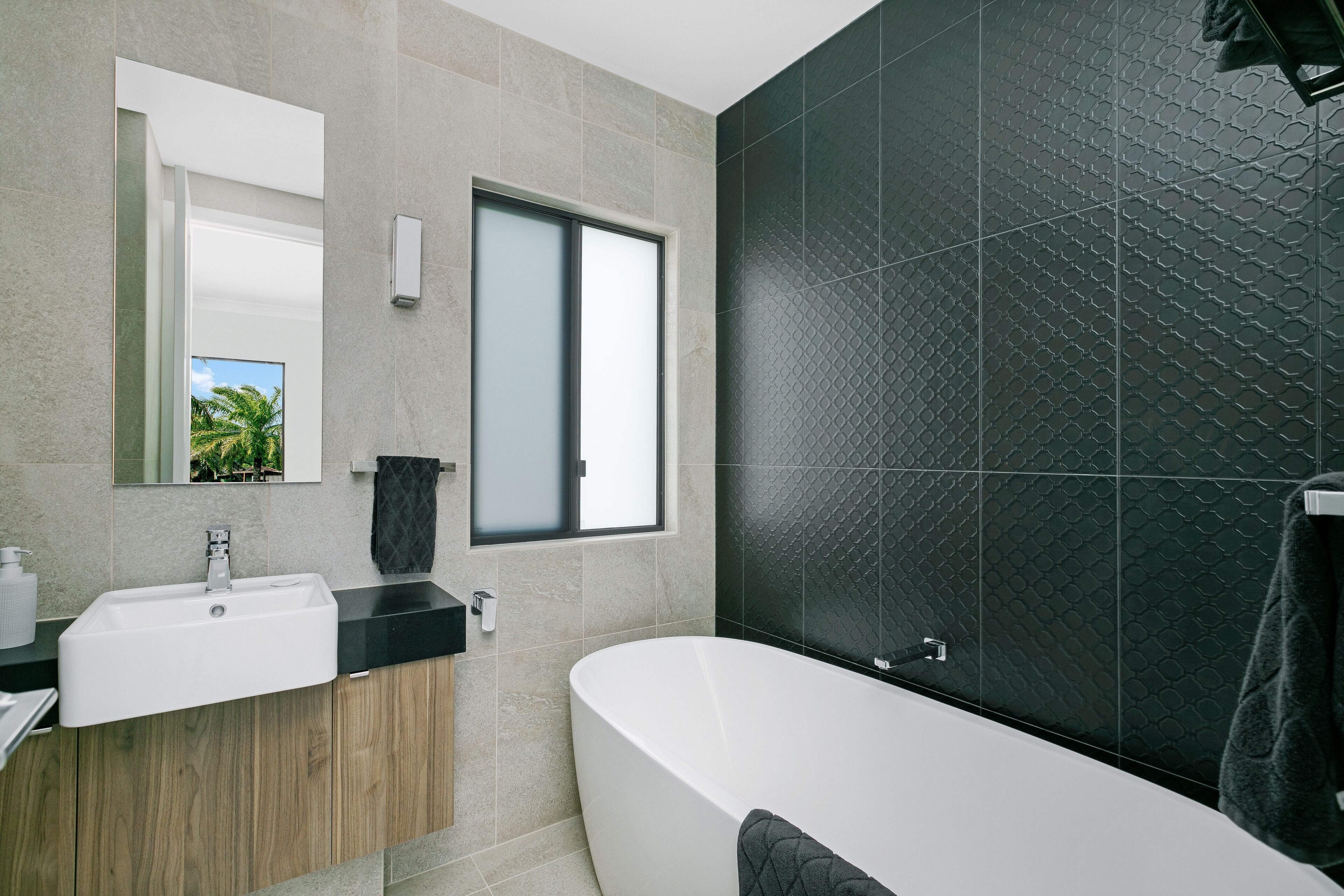 ESPRIT 11 LUXURY RETREAT