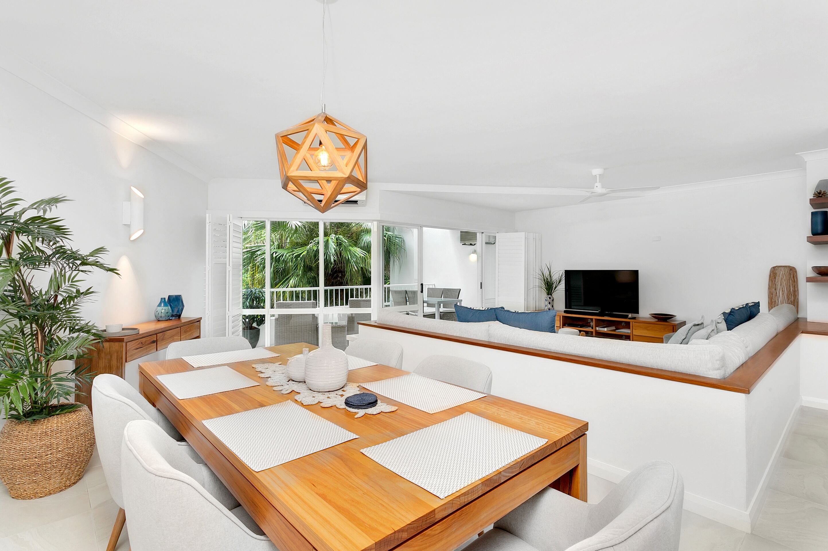 Poolside Apt. in Alamanda Beachfront Resort (42)