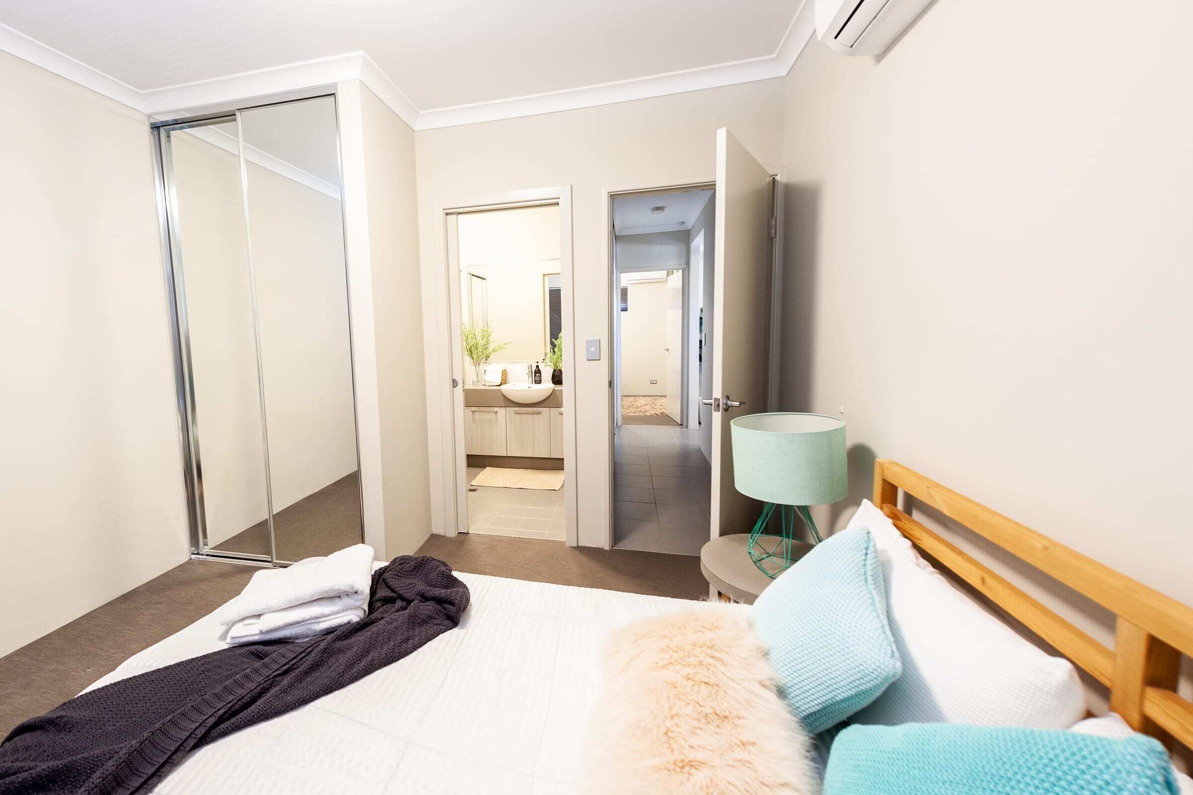 2 Bedroom Unit Near Ascot Racecourse