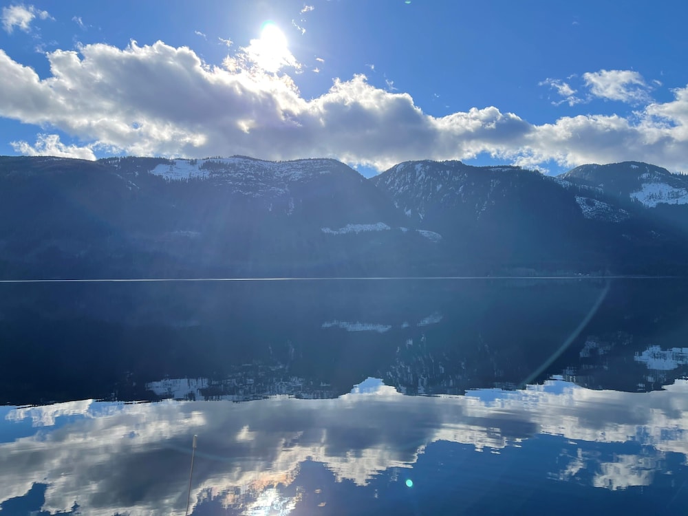 Floating Cabin Great Central Lake Vancouver Island in Port Alberni