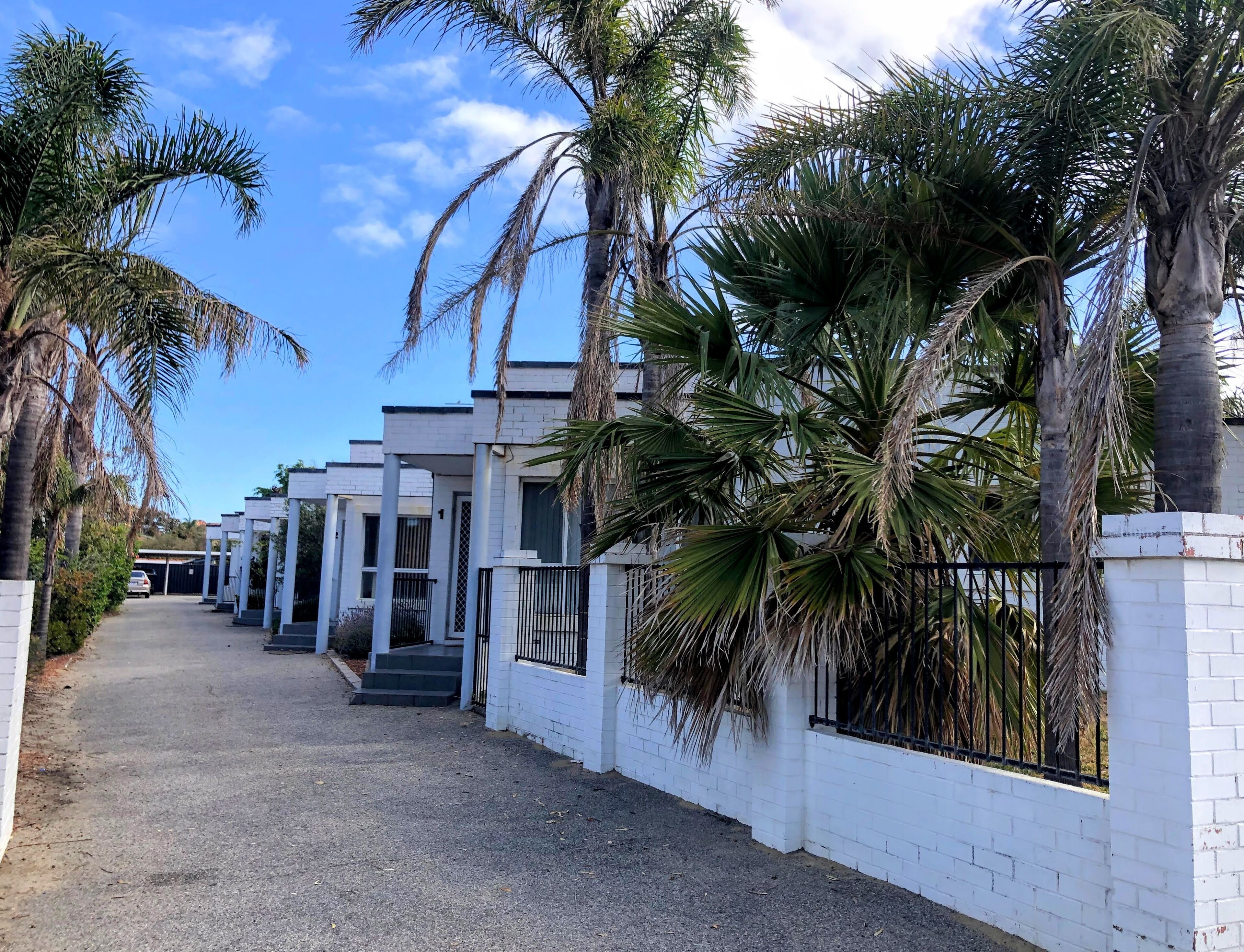 OCEANS 4 Holiday or Business Apartment