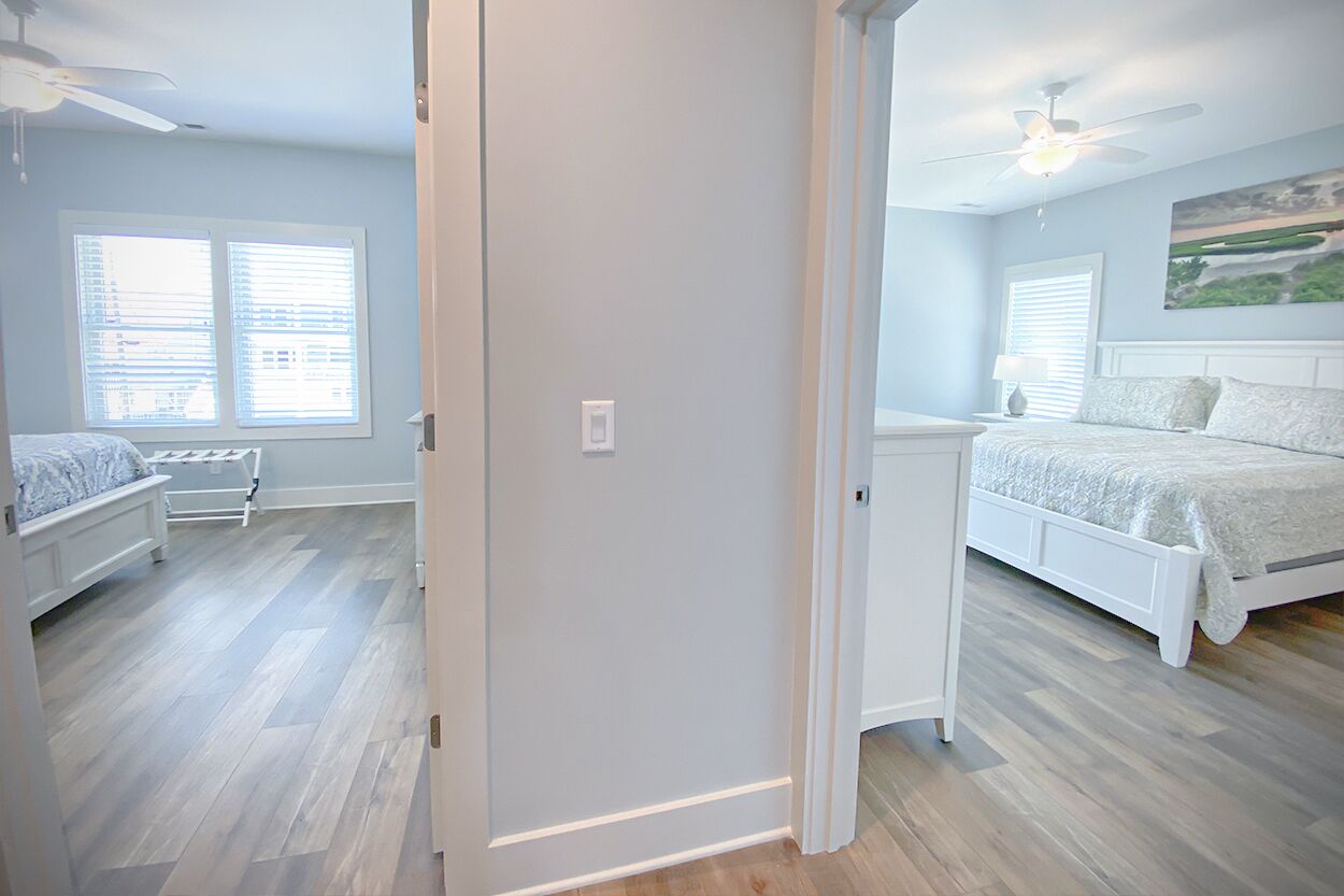 New Construction, Oceanfront Duplex. Top level 4BR/3.5BA with private elevator. in Wilmington, United States