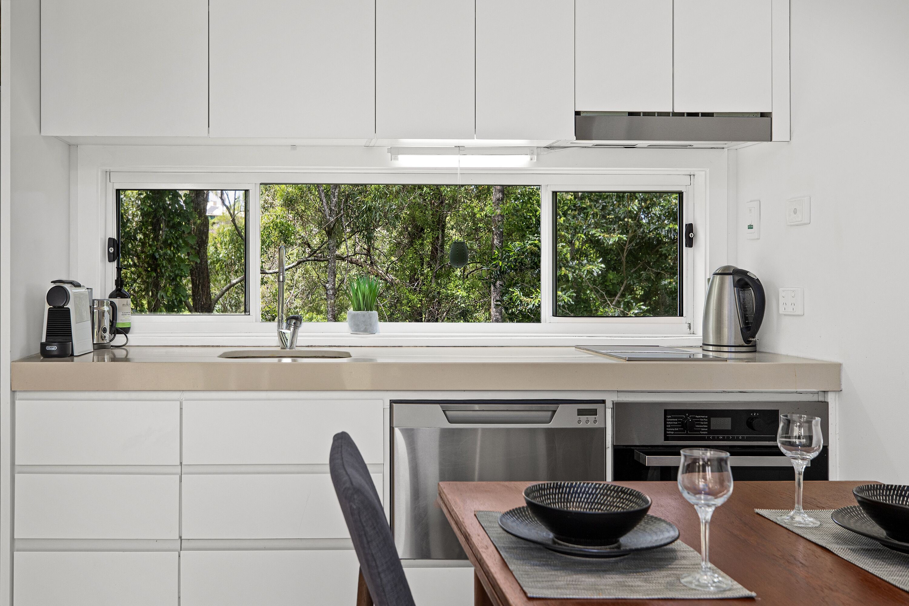 A Private Retreat Surrounded by Nature, in the Charming River Town of Repton