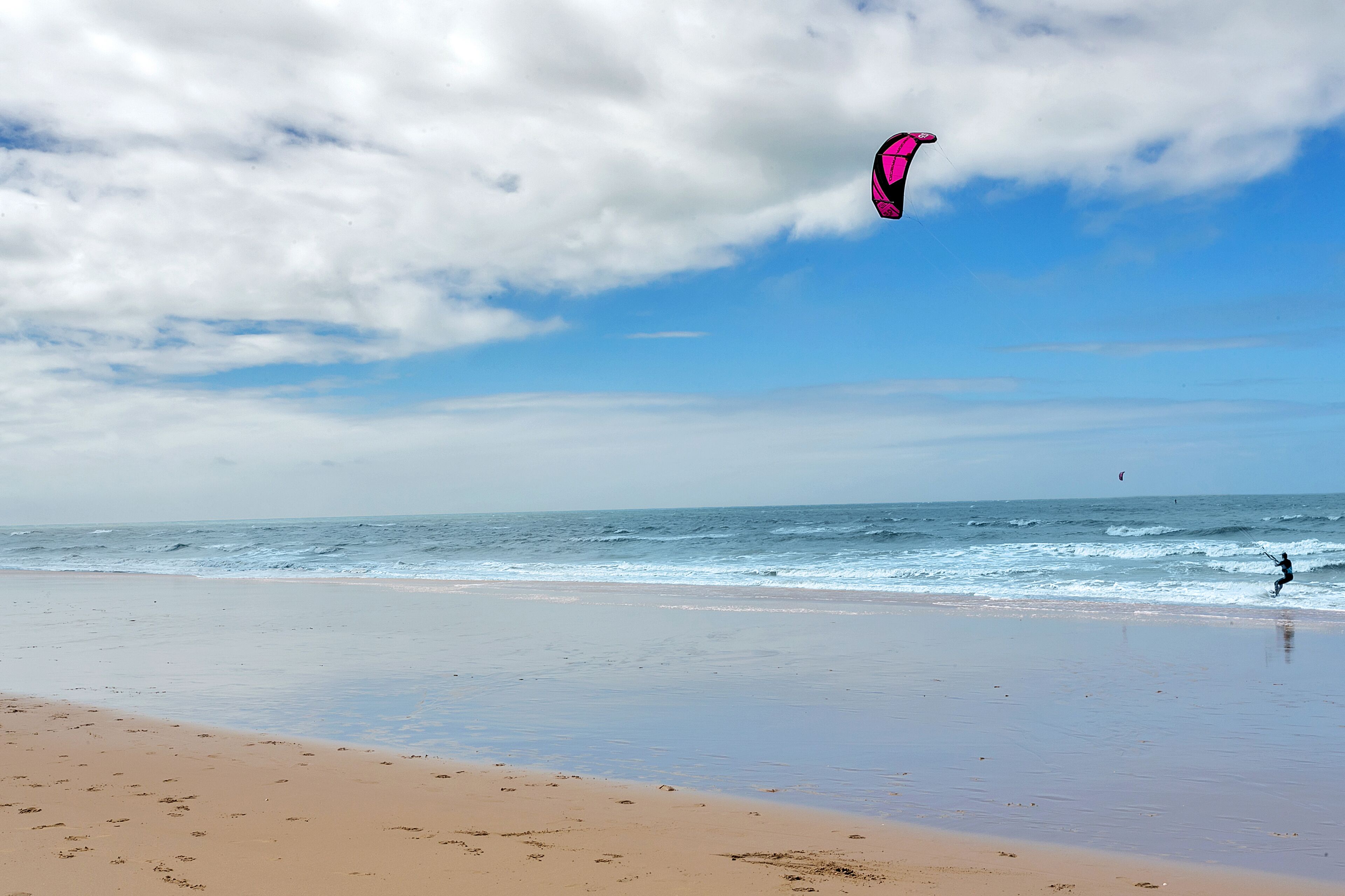 Beachfront Apartment with Ocean View - 4