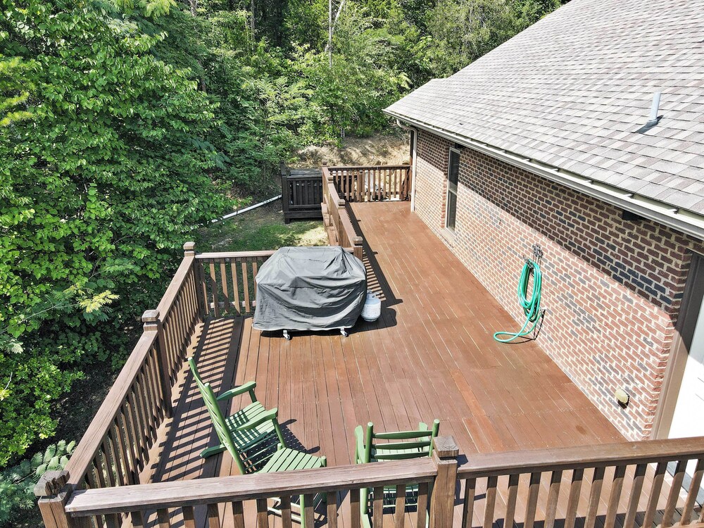 NEW! Pet-Friendly Retreat w/ Game Room & Mtn Views