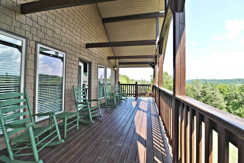 NEW! Pet-Friendly Retreat w/ Game Room & Mtn Views