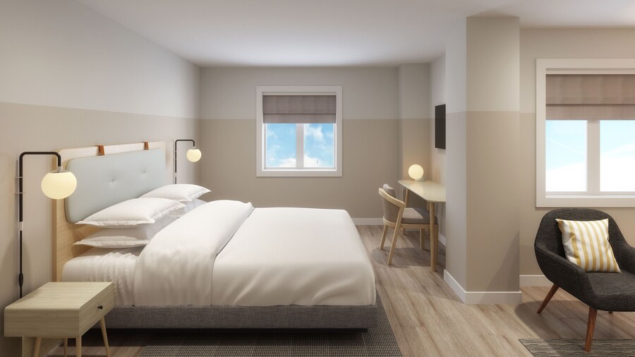Hampton by Hilton Grand Cayman