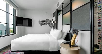 Aloft Columbus Easton