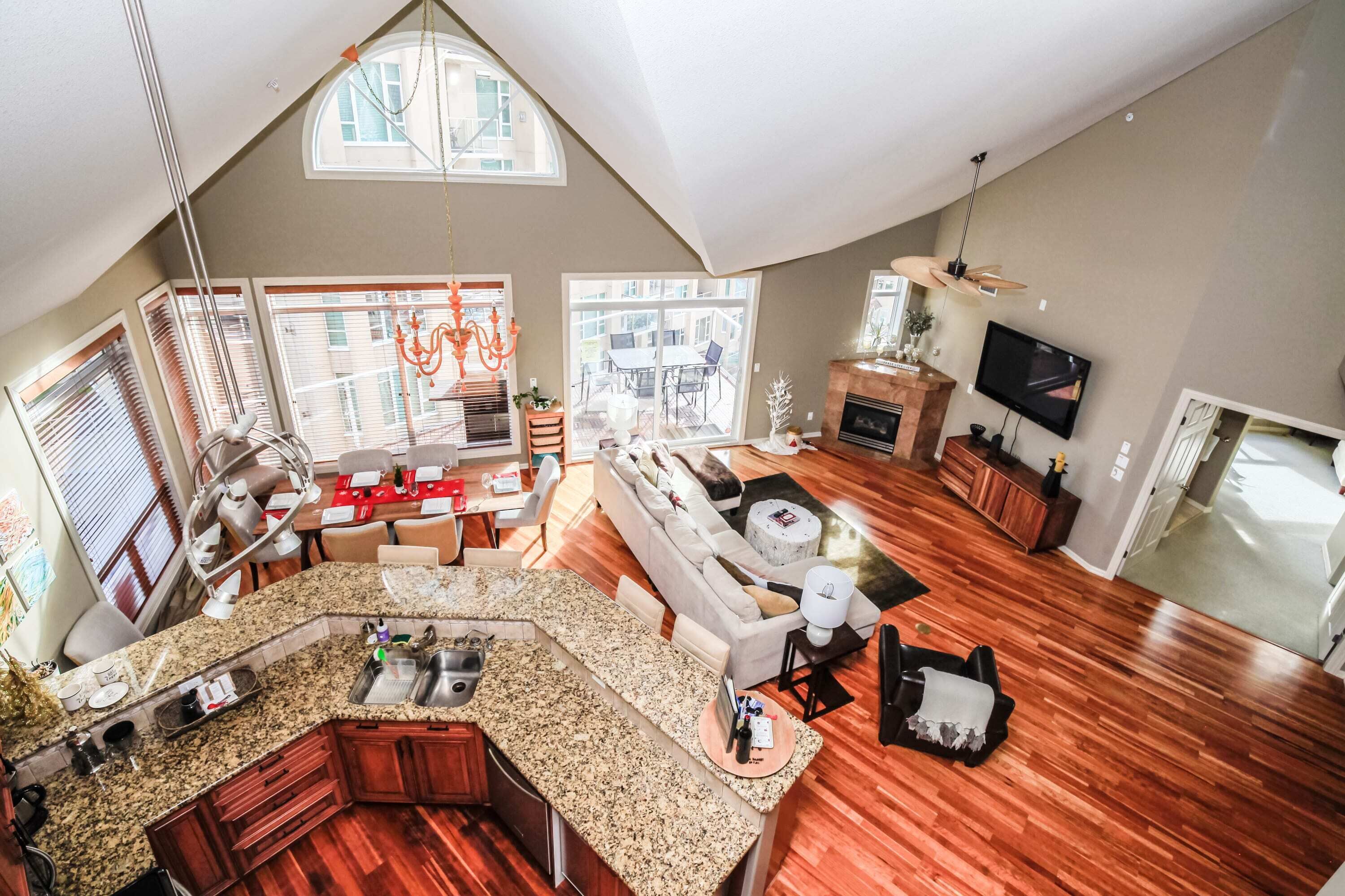 636 Incredible Luxury Top Floor Penthouse In Downtown Kelowna 2021 Room Prices Deals Reviews Expedia Com