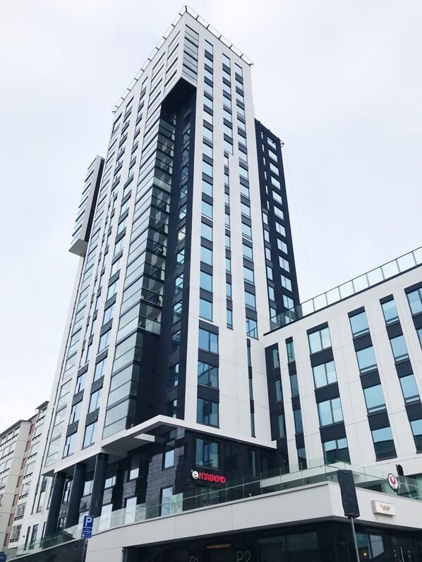 Primary image