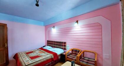 Goroomgo Radha Continental Nainital