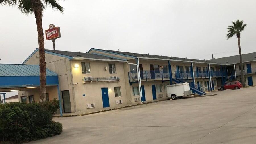 Garden Inn
